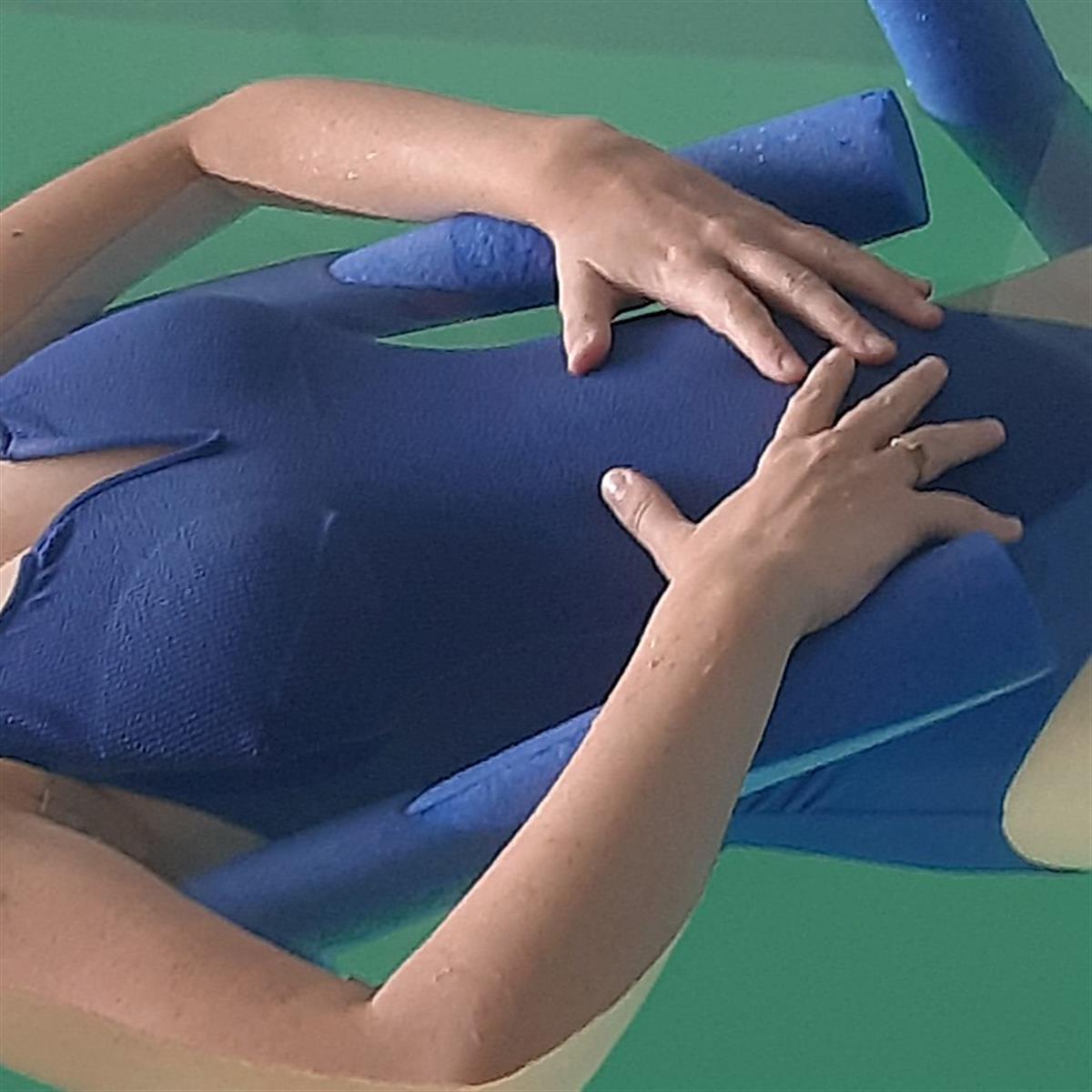 AQUANATAL - PRE natale yoga in water - 24 JUNI 2026 @ DILBEEK